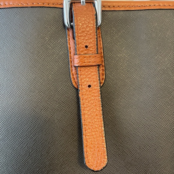Tucker Tweed James River Carry All - Picture 5 of 8